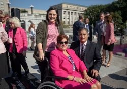 October 3, 2023: Senator Jay Costa joins the PA Breast Cancer Coalition as they kickoff Breast Cancer Awareness Month by turning the State Capitol East Wing Fountain pink. The PA Breast Cancer Coalition celebrating its 30th anniversary this year.