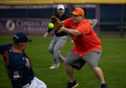 September 26, 2023: Senator Costa participates in the 2023 Capitol All-Stars charitable, legislative softball game to fight hunger in Pennsylvania.