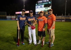 September 26, 2023: Senator Costa participates in the 2023 Capitol All-Stars charitable, legislative softball game to fight hunger in Pennsylvania.