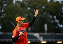 September 26, 2023: Senator Costa participates in the 2023 Capitol All-Stars charitable, legislative softball game to fight hunger in Pennsylvania.