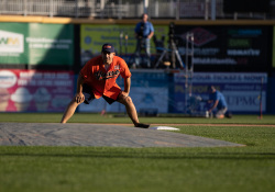 September 24, 2019: Senator Jay Costa participates in the 2019 Capitol All-Stars Legislative Softball Game to Benefit Hunger-Free PA and Feeding Pennsylvania.