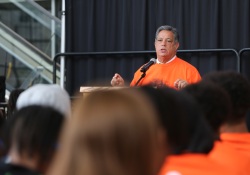 July 13, 2023: Senator Costa attends the YES (Youth Enrichment Services) Out of Chaos Symposium to share his commitment to bright, peaceful futures for every young person who calls Allegheny County home.