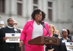 April 13, 2022: Senator Costa joins colleagues and activists at a Rally to Fully & Fairly Fund Education.