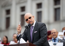 April 13, 2022: Senator Costa joins colleagues and activists at a Rally to Fully & Fairly Fund Education.