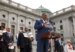 April 13, 2022: Senator Costa joins colleagues and activists at a Rally to Fully & Fairly Fund Education.