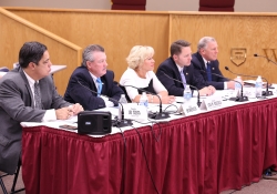 Government Reform Package Policy Roundtable :: October 19