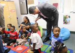 October 25, 2019: Sen. Costa helps celebrate the opening of the new Full-Day Pre-K classroom at the Hosanna House Child Development Center in Wilkinsburg.