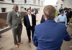 May 7, 2019:  Senator Costa joins his fellow Legislative Hunger Caucus members at an event  to mark the opening of the 10th season of the Capitol Hunger Garden.