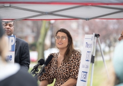 March 23, 2023: Today, State Senator Jay Costa, Mayor Ed Gainey, and Representative Sara Innamorato gathered to call for the speedy passage of the Longtime Owner Occupant Tax Exemption Program (LOOP) in order to protect homeowners living in areas with rapidly increasing property tax rates. If passed, this legislation would allow Pittsburgh’s mayor and city council to freeze the property tax rates for people who have lived in homes they own for a certain period of time. 