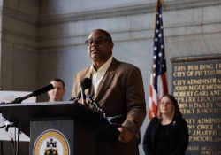 Septiembre 9, 2024 :: State Senator Jay Costa, County Executive Sara Innamorato, and Pittsburgh Mayor Ed Gainey celebrated the passage of the Longtime Owner Occupant Tax Exemption Program (LOOP), a groundbreaking piece of legislation aimed at protecting Pittsburgh residents from the burden of skyrocketing property taxes.   