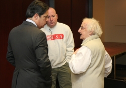 April 11, 2015: Senator Costa holds a townhall meeting in Oakmont.