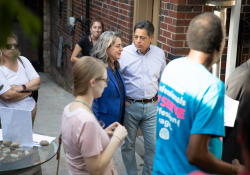 September 3, 2019: Elected officials work as servers for an hour to highlight the need for One Fair Wage