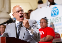 June 4, 2019: Senator Jay Costa participates in rally led by the Pennsylvania Budget and Policy Center, advocates for a “budget that puts people first”  to call for a minimum wage increase and other fiscal priorities that benefit working families.