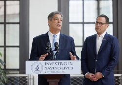 May 27, 2025: Governor Josh Shapiro and Department of Community and Economic Development (DCED) Secretary Rick Siger joined local leaders at the Space Institute at the University of Pittsburgh (Pitt) to highlight the Shapiro Administration’s commitment to fostering Pennsylvania’s innovation economy.