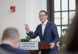May 27, 2025: Governor Josh Shapiro and Department of Community and Economic Development (DCED) Secretary Rick Siger joined local leaders at the Space Institute at the University of Pittsburgh (Pitt) to highlight the Shapiro Administration’s commitment to fostering Pennsylvania’s innovation economy.
