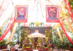 October 11, 2022: Senator Jay Costa visits the Phipps Conservatory.