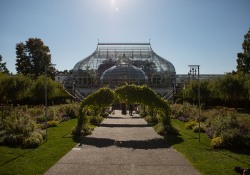 October 11, 2022: Senator Jay Costa visits the Phipps Conservatory.