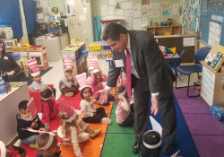 March 2, 2020: Sen. Costa reads to school children at Minadeo Elementary School and Edgewood Elementary STEAM Academy as part of Read Across America Day.