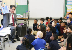 March 2, 2020: Sen. Costa reads to school children at Minadeo Elementary School and Edgewood Elementary STEAM Academy as part of Read Across America Day.