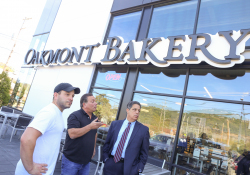 September 27, 2019: Sen. Costa Joins Gov. Wolf  to Tour Riverview Junior-Senior High School and Oakmont Bakery .