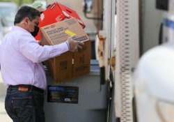 April 10, 2021: Senator Costa hosts a Shredding Event.