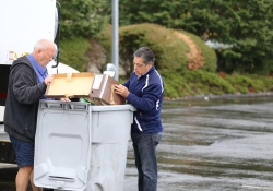 October 1, 2022: Senator Costa hosts shredding event.