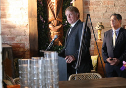 February 13, 2020: Sen. Costa joins state Rep. Dan Frankel in Squirrel Hill to call for expanded smoking ban in public spaces.