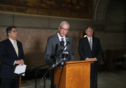 March 16, 2022 − In an effort to strengthen health protections for Pennsylvania workers, state Rep. Dan Frankel and state Sen. Jay Costa, both D-Allegheny, have introduced the Protecting Workers from Secondhand Smoke Act.