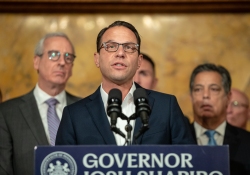October 18, 2023: Senator Costa joins Governor Josh Shapiro and the Pennsylvania Jewish Legislative Caucus to stand against terror and in the support of the people of Israel. Governor Shapiro issued a proclamation in support of the Pennsylvania Jewish community and allies who stand together against hate, terror, and violence.