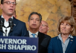 October 18, 2023: Senator Costa joins Governor Josh Shapiro and the Pennsylvania Jewish Legislative Caucus to stand against terror and in the support of the people of Israel. Governor Shapiro issued a proclamation in support of the Pennsylvania Jewish community and allies who stand together against hate, terror, and violence.