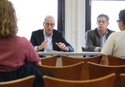 November 18, 2022: Sen. Costa and Rep. Frankel speak to students at the University of Pittsburgh about careers in public service.