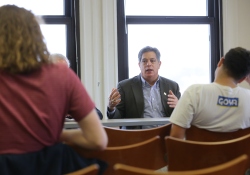 November 18, 2022: Sen. Costa and Rep. Frankel speak to students at the University of Pittsburgh about careers in public service.