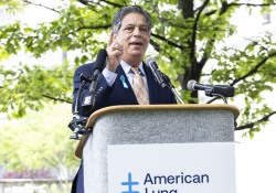 May 7, 2024: Sen. Costa spoke to the crowd of more than 600 students who gathered for the annual Day at the Capitol for the Tobacco Resistance Unit, a youth program affiliated with the American Lung Association.