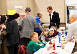 November 8, 2019: Senator Jay Costa hosts luncheon to honor veterans.