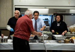 November 8, 2019: Senator Jay Costa hosts luncheon to honor veterans.